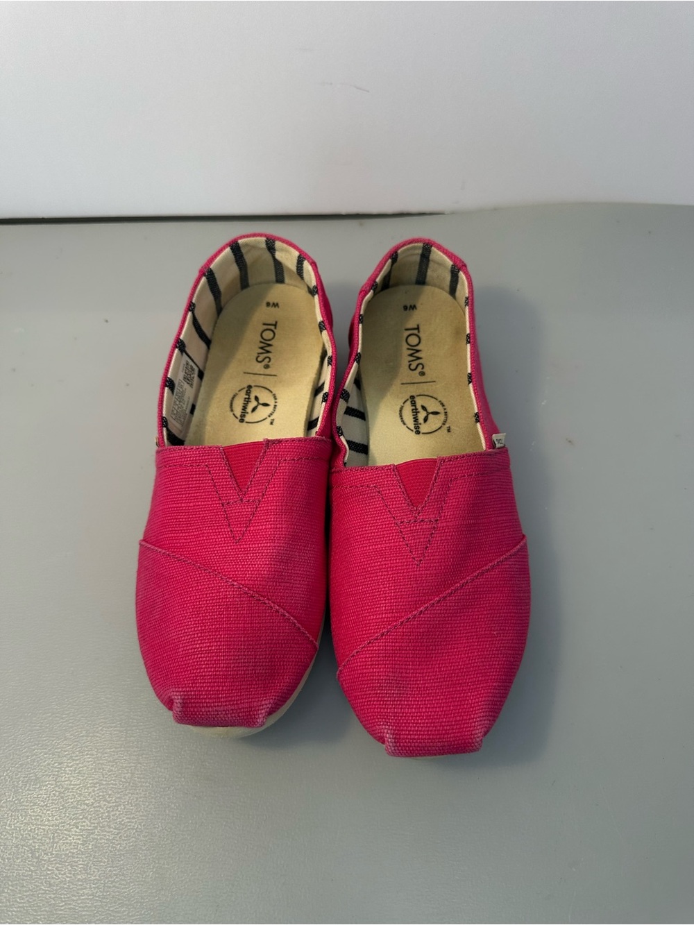Toms Magenta Canvas Slip-On Flats
